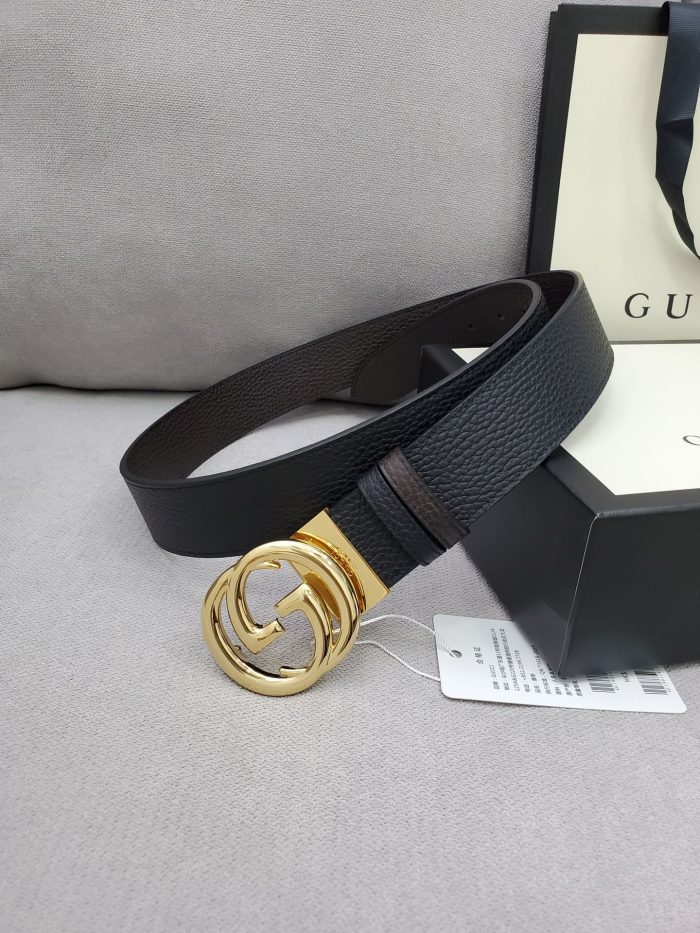 Gucci 女士腰带，带互扣式 G 扣黑色，女士腰带