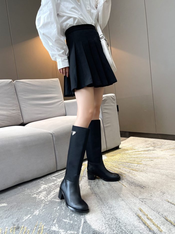 Prada 女式拉丝尼龙靴黑色 2.2 英寸/55 毫米 PRD 1W411M_3LFU_F0002_F_055