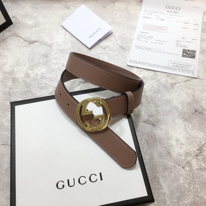 Gucci 腰带，带互扣式 G 扣棕色 GG，女士腰带 370717