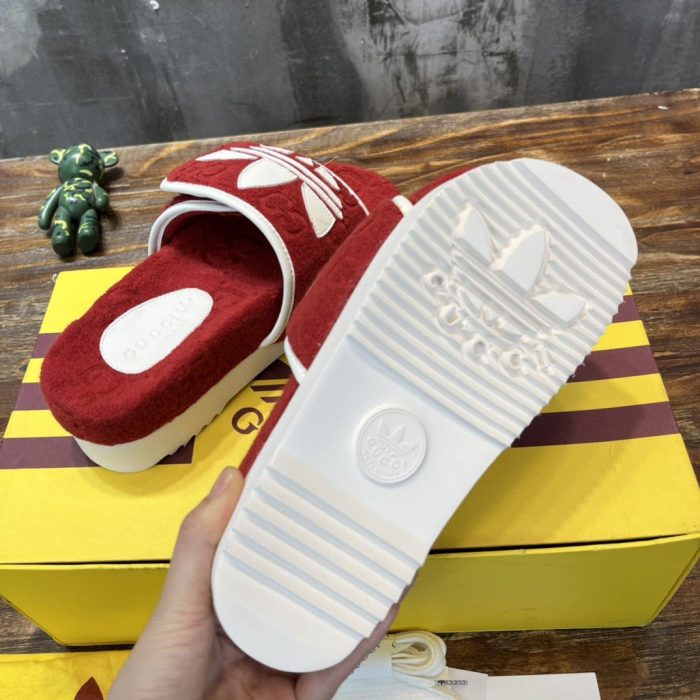 Gucci x Adidas 男士厚底 GG 红色凉鞋 702412 UU010 6560