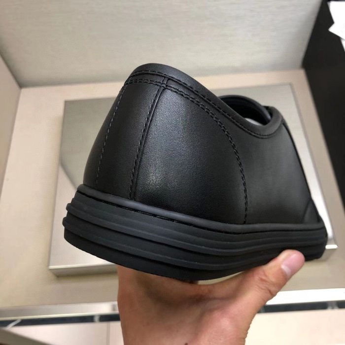 Gucci 男士 Miro Soft Nero 低帮运动鞋黑色 312615