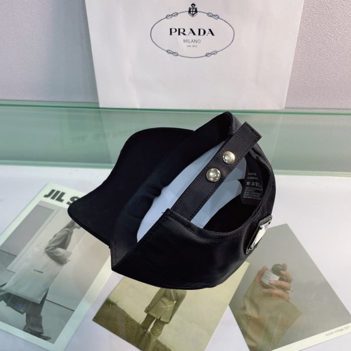 Prada 钻头棒球帽 黑色 Prada 帽子