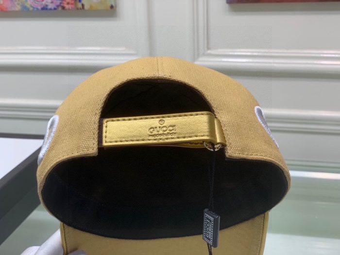 Gucci 米色 GG 帆布棒球帽