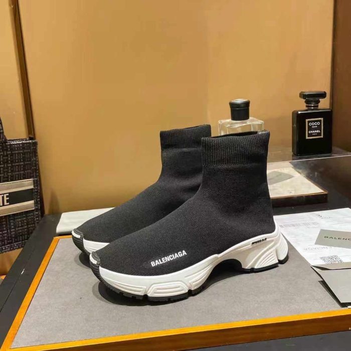 Balenciaga 男士速度训练鞋黑色 645056W2DBP1013