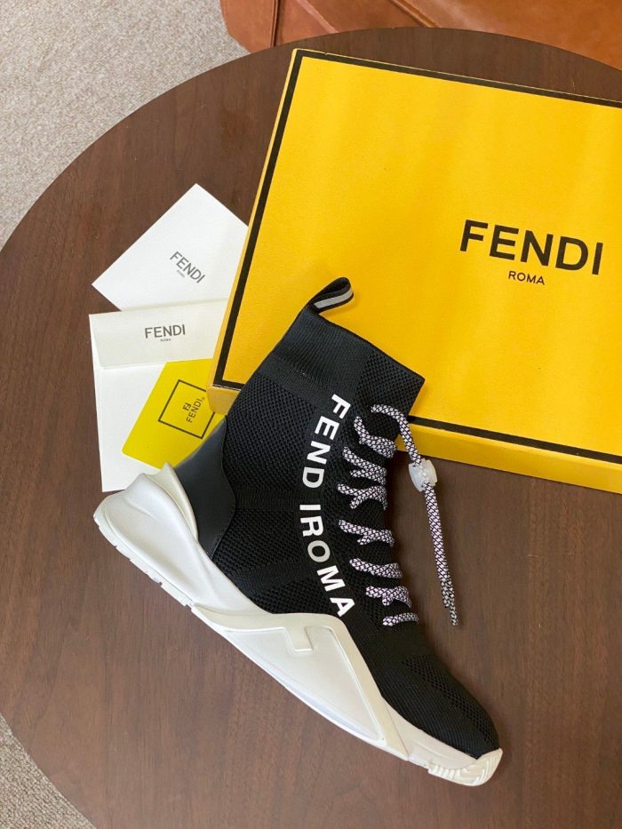 Fendi 女式高帮运动鞋黑白