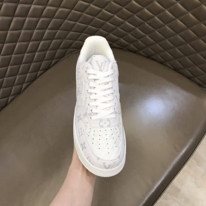 高仿Louis Vuitton 和 Nike Air Force 1 By Virgil Abloh 白色男士、男鞋