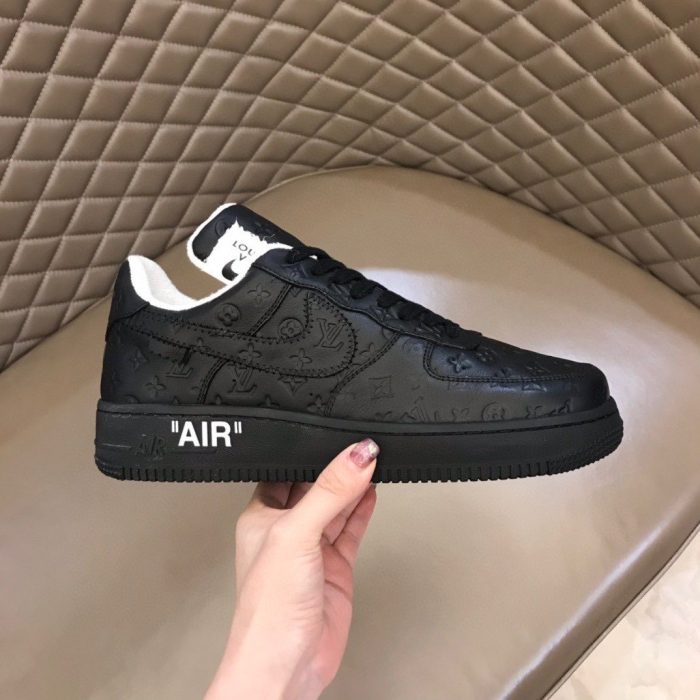 高仿Louis Vuitton 和 Nike Air Force 1 By Virgil Abloh 全黑男士、男鞋