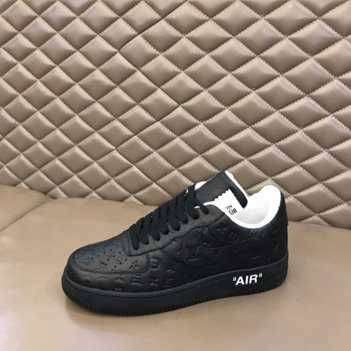 高仿Louis Vuitton 和 Nike Air Force 1 By Virgil Abloh 全黑男士、男鞋