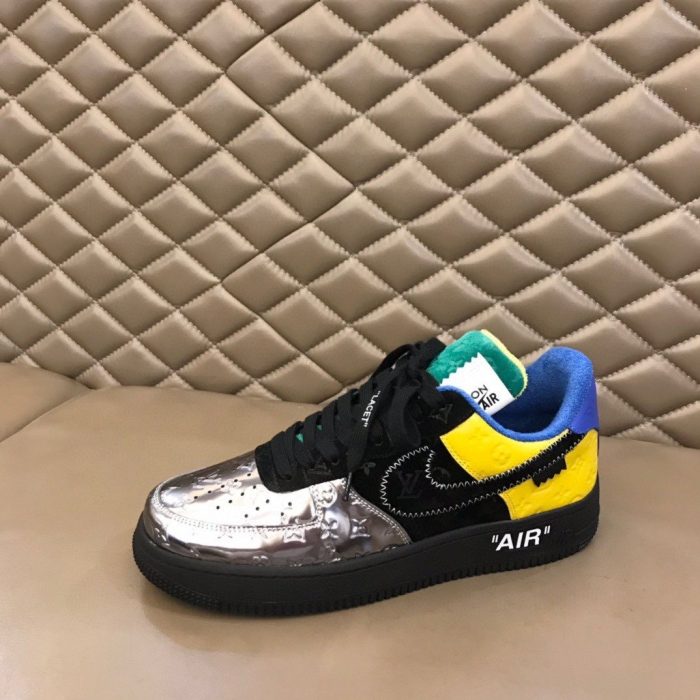 高仿Louis Vuitton 和 Virgil Abloh 设计的 Nike Air Force 1 银色/黑黄灰/托帕石蓝色男士、男鞋