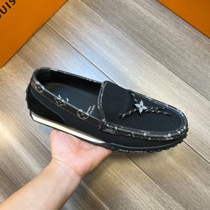 LV Racer 男士莫卡辛黑色 1A9ZH6