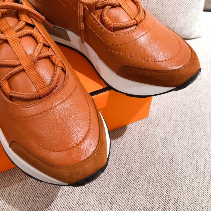 1:1爱马仕 (Hermes) 男士 Miles 运动鞋棕色