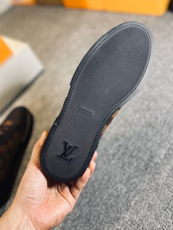 路易威登 男士棕色配对运动鞋 LV