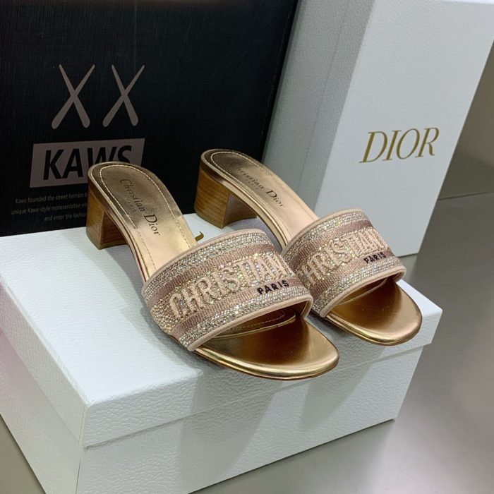 Christian Dior 女式 Dway 高跟拖鞋亮粉色女式 CD