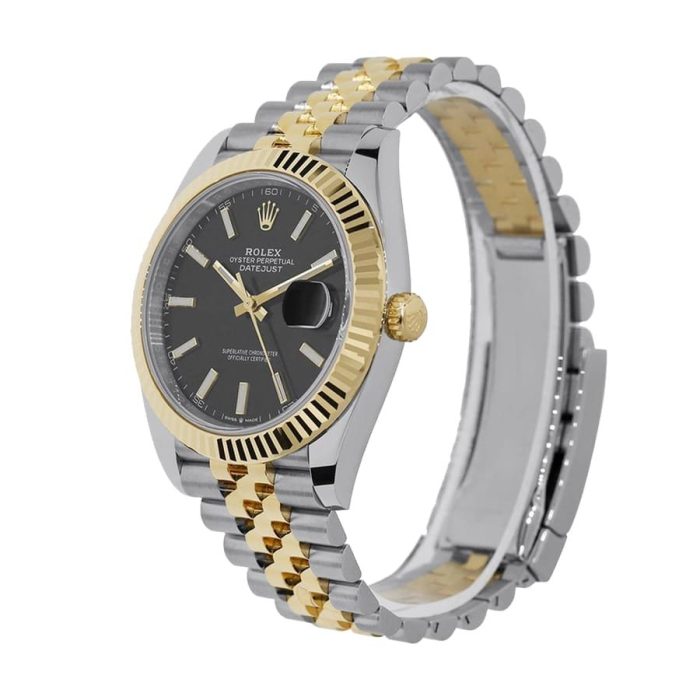 劳力士 Datejust 126333 黄金和钢黑色表盘 Jubilee