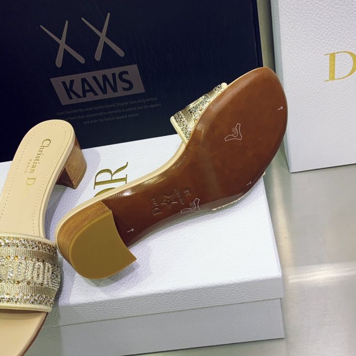 Christian Dior 女式 Dway 高跟拖鞋黄色女式 CD