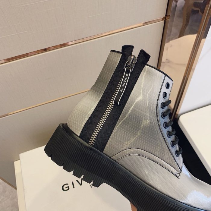 纪梵希 (Givenchy) 男士灰色粗系带踝靴 GVC