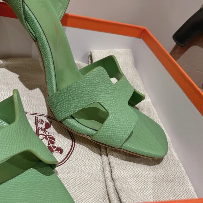 Hermes Ella 女式凉鞋绿色 4.1 英寸/10.5 厘米