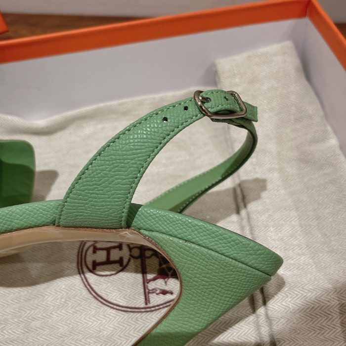 Hermes Ella 女式凉鞋绿色 4.1 英寸/10.5 厘米