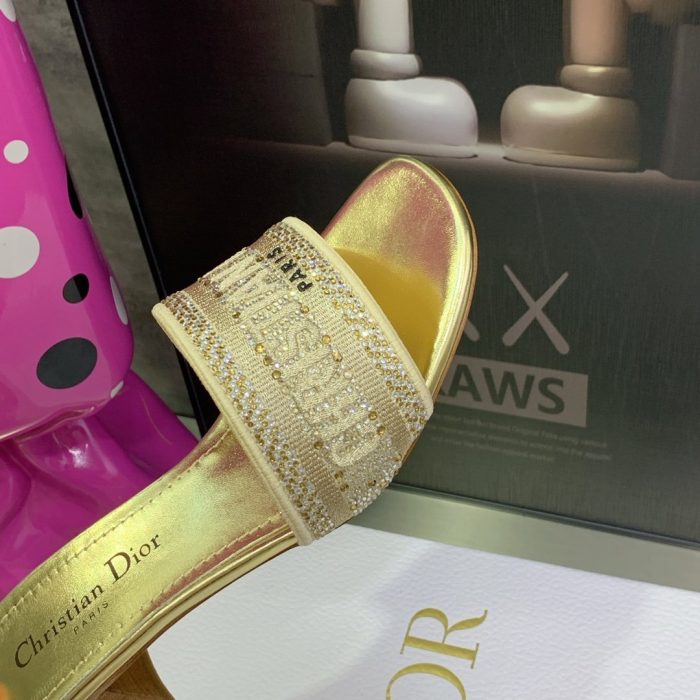 Christian Dior 女式 Dway 高跟拖鞋 金色 CD KCQ244LCS_S62K