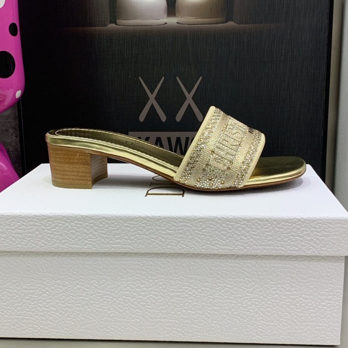 Christian Dior 女式 Dway 高跟拖鞋 金色 CD KCQ244LCS_S62K