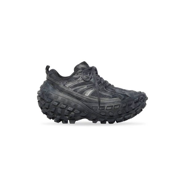 Womens Bouncer Sneaker in Black