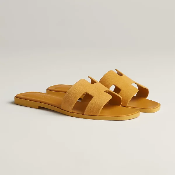 Oran sandal