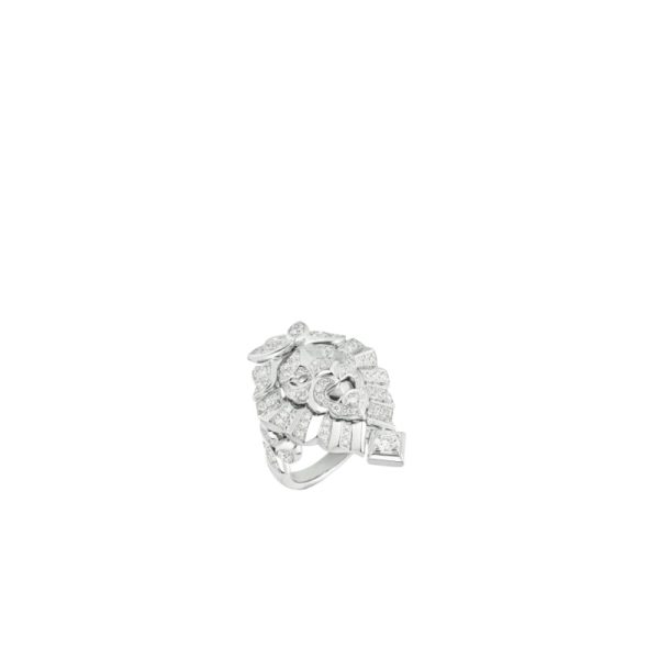 LION SOLAIRE DE CHANEL RING