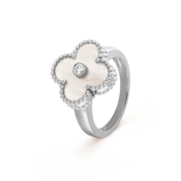 Vintage Alhambra ring