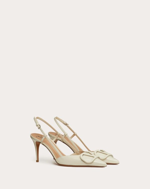 VLOGO SIGNATURE PATENT LEATHER SLINGBACK PUMP 80MM / 3.15 IN.