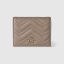 466492_DTDHD_1523_001_080_0000_Light-GG-Marmont-card-case-wallet.jpg