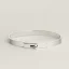 kelly-bracelet-small-model-109036B_00-worn-1-0-0-900-900_g.webp